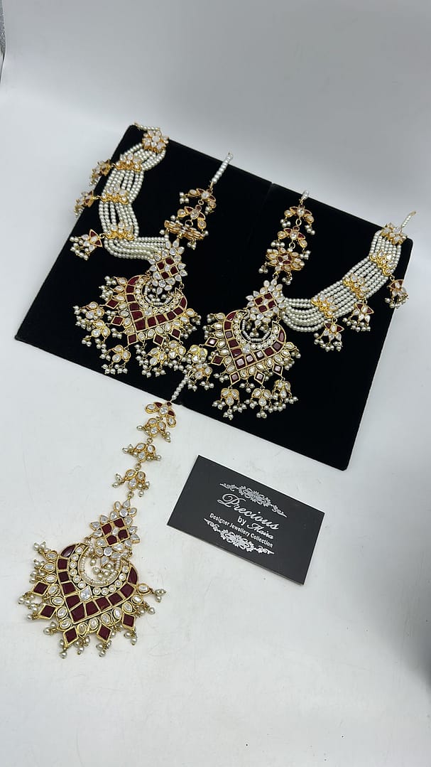 Uncut kundan earrings with statement saharey and matching tikka